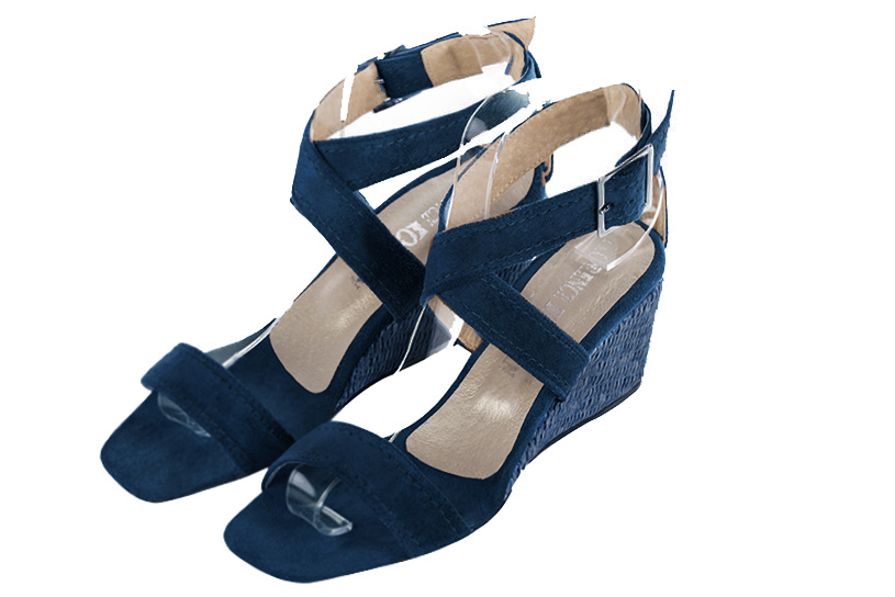 Navy blue women's fully open sandals, with crossed straps. Square toe. Medium wedge heels - Florence KOOIJMAN
